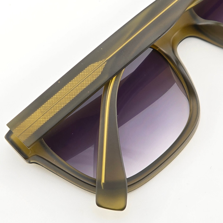 تصویر عینک آفتابی کائوچو سبز مات MOSCOT مدل 8810