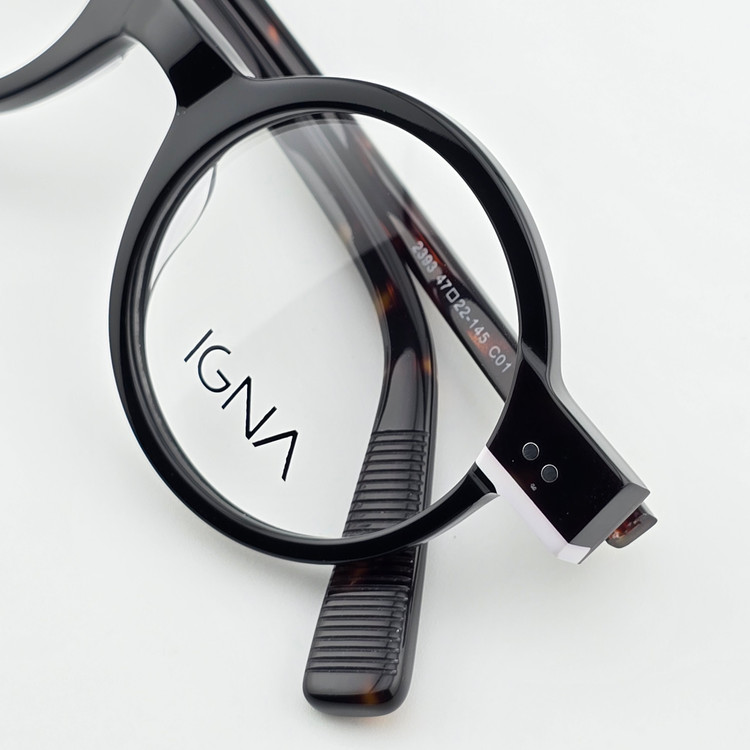 تصویر فریم عینک طبی کائوچو استات گرد مشکی برند ایگنا IGNA مدل 2393